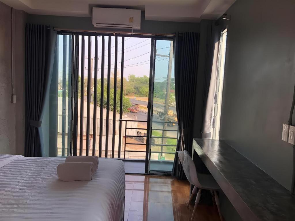 Sixty-Nine Resort Nakhon Phanom Luaran gambar